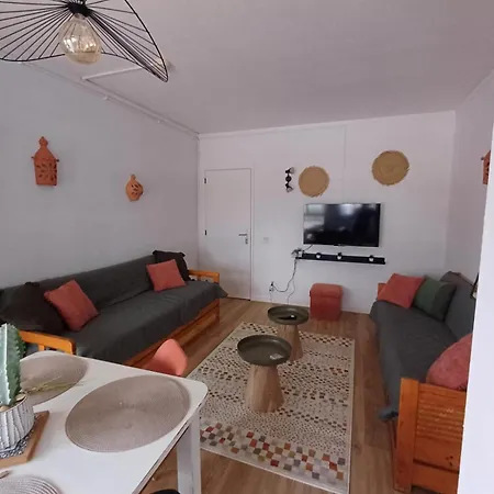 Sweet Clube Da Rocha 104 *