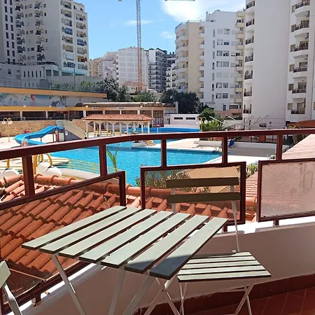 Sweet Clube Da Rocha 104 *