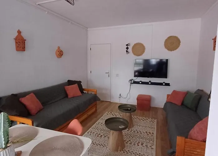 Sweet Clube Da Rocha 104 *