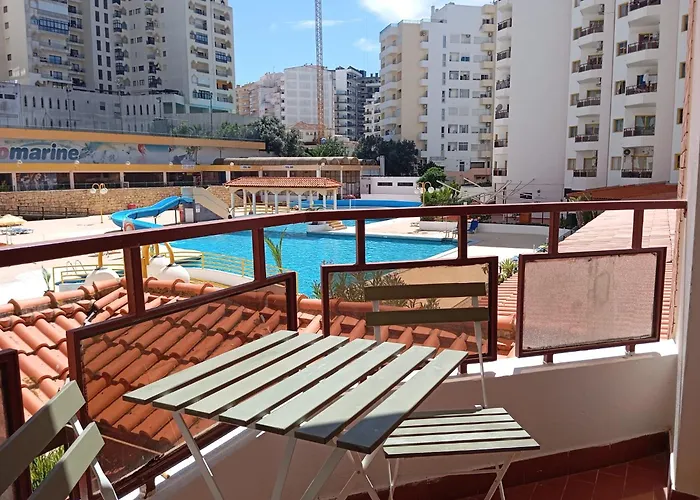 Sweet Clube Da Rocha 104 *